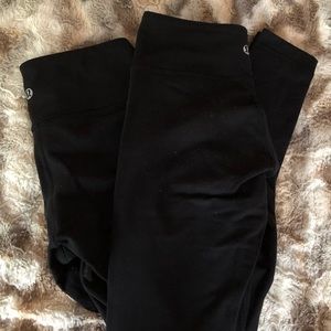 lululemon athletica Pants - 2!!!! Lululemon Black “wonder under” fit leggings. lululemon athletica Pants - 2!!!! Lululemon Black “wonder under” fit leggings.